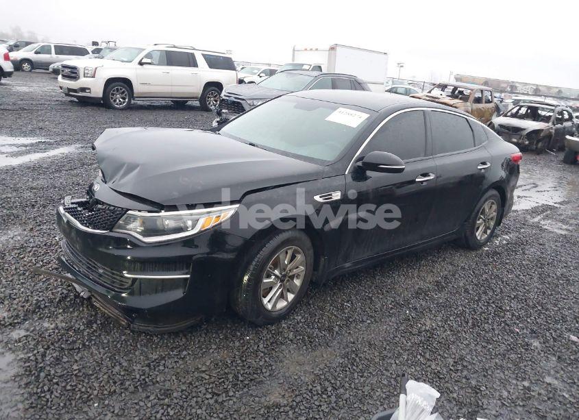 Photo 2 of 2016 Kia Optima LX (VIN 5XXGT4L33GG110150)