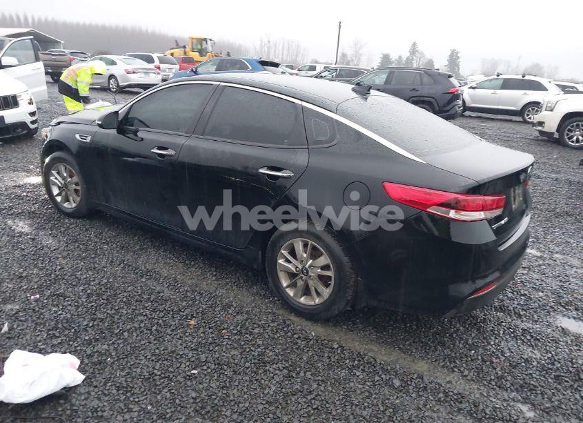 Photo 3 of 2016 Kia Optima LX (VIN 5XXGT4L33GG110150)