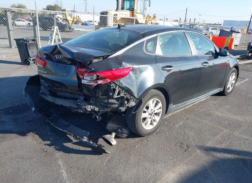 Photo 4 of 2016 Kia Optima LX (VIN 5XXGT4L33GG118734)