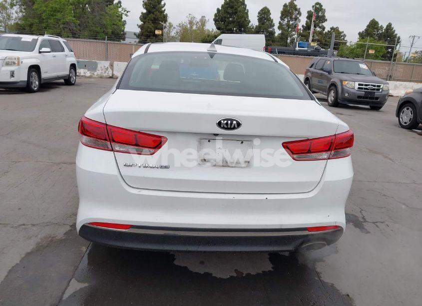 Photo 17 of 2017 Kia Optima LX (VIN 5XXGT4L33HG126012)