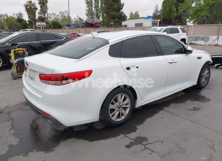 Photo 4 of 2017 Kia Optima LX (VIN 5XXGT4L33HG126012)