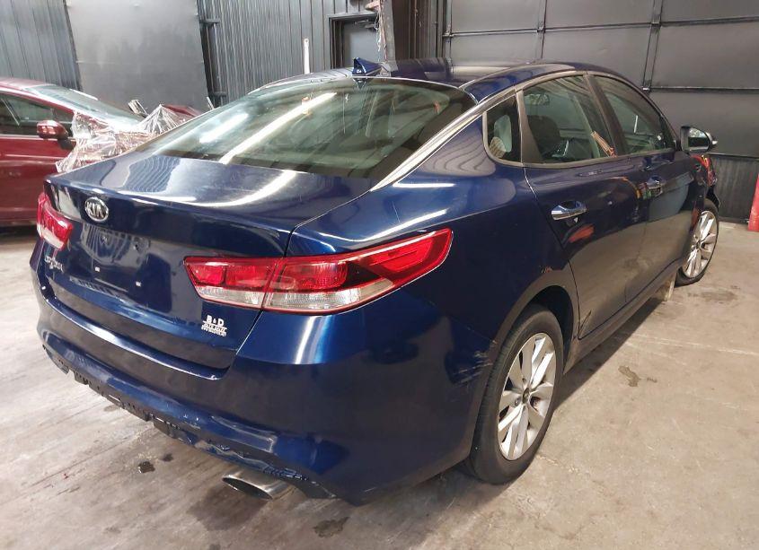 Photo 4 of 2017 Kia Optima LX (VIN 5XXGT4L33HG130254)