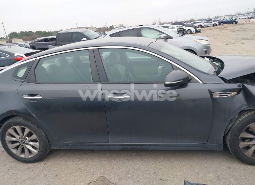 Photo 13 of 2017 Kia Optima LX (VIN 5XXGT4L33HG131596)