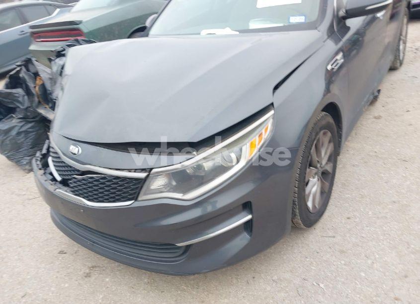 Photo 6 of 2017 Kia Optima LX (VIN 5XXGT4L33HG131596)