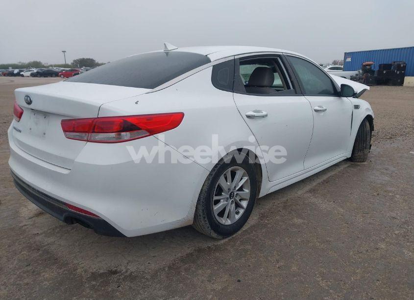 Photo 4 of 2017 Kia Optima LX (VIN 5XXGT4L33HG133073)