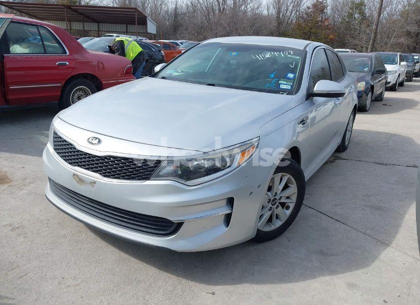 Photo 2 of 2017 Kia Optima LX (VIN 5XXGT4L33HG143781)