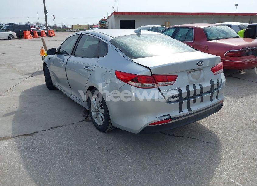 Photo 3 of 2017 Kia Optima LX (VIN 5XXGT4L33HG143781)