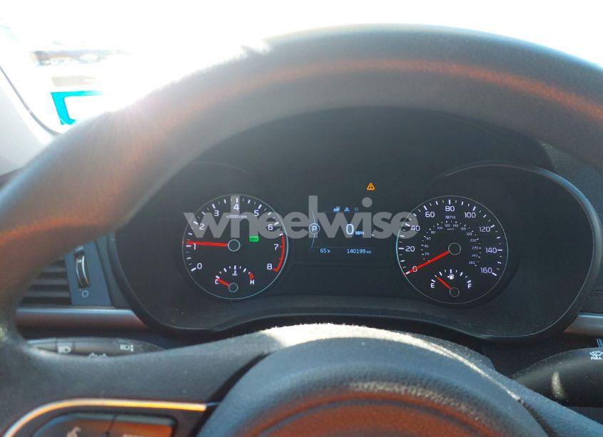 Photo 7 of 2017 Kia Optima LX (VIN 5XXGT4L33HG143781)