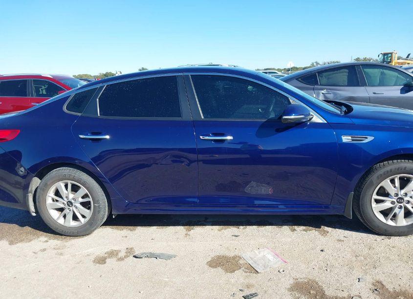 Photo 13 of 2017 Kia Optima LX (VIN 5XXGT4L33HG149824)