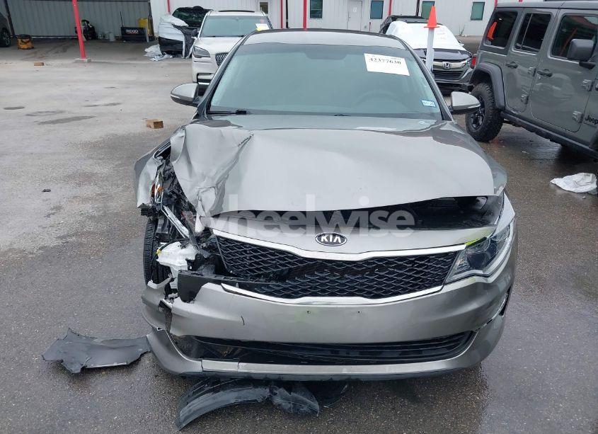 Photo 17 of 2017 Kia Optima LX (VIN 5XXGT4L33HG160726)