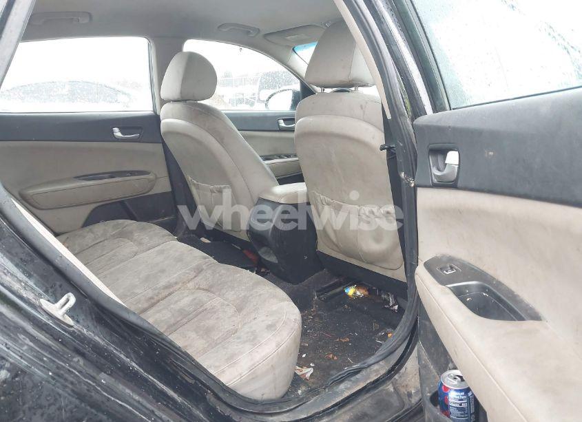 Photo 8 of 2017 Kia Optima LX (VIN 5XXGT4L33HG163187)