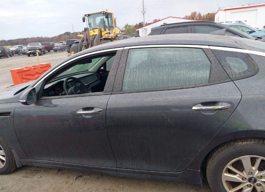 Photo 14 of 2017 Kia Optima LX (VIN 5XXGT4L33HG168714)