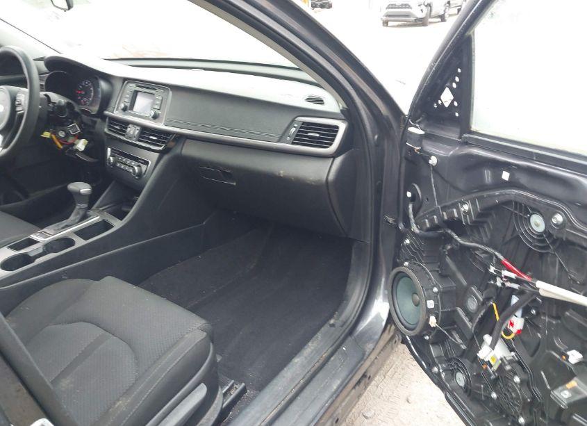 Photo 5 of 2017 Kia Optima LX (VIN 5XXGT4L33HG168714)