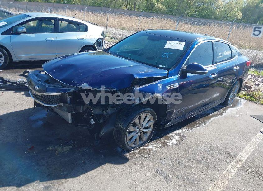Photo 2 of 2017 Kia Optima LX (VIN 5XXGT4L33HG172343)