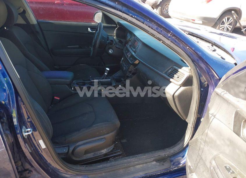 Photo 5 of 2017 Kia Optima LX (VIN 5XXGT4L33HG172343)