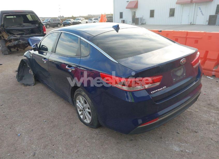 Photo 3 of 2018 Kia Optima LX (VIN 5XXGT4L33JG188970)