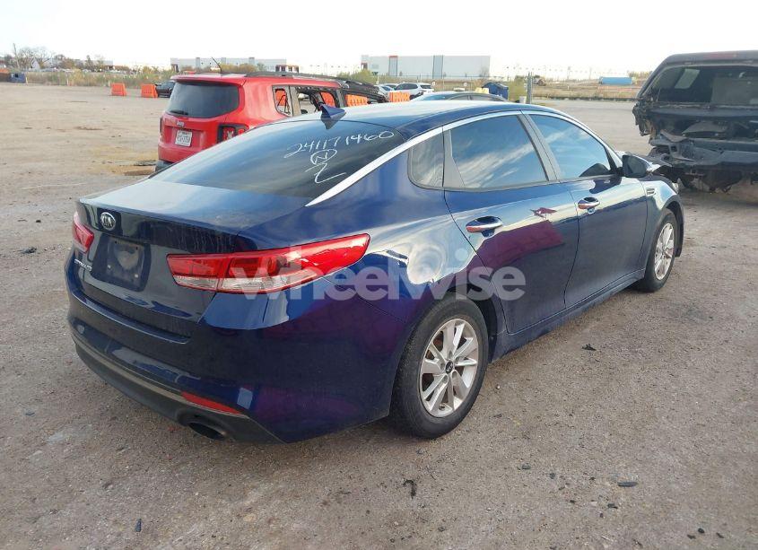 Photo 4 of 2018 Kia Optima LX (VIN 5XXGT4L33JG188970)