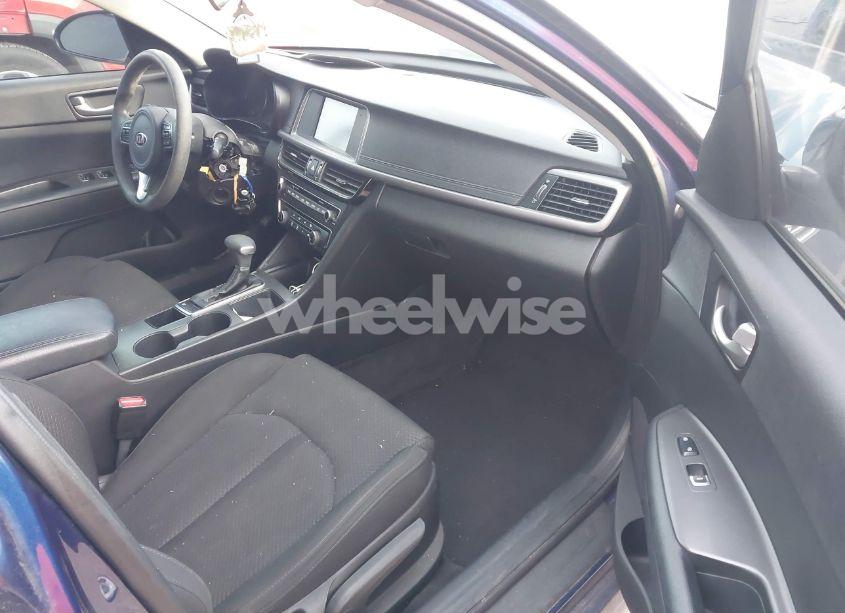 Photo 5 of 2018 Kia Optima LX (VIN 5XXGT4L33JG188970)