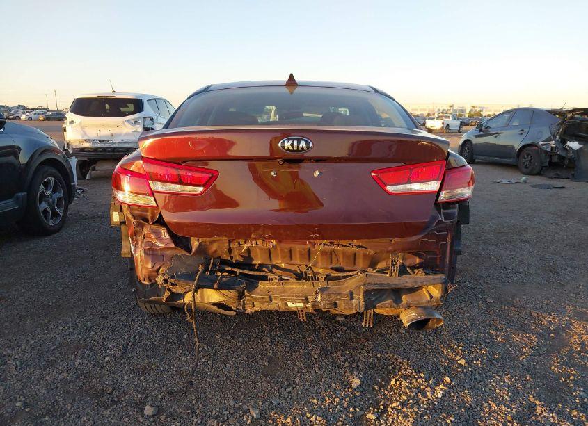 Photo 16 of 2018 Kia Optima LX (VIN 5XXGT4L33JG232207)