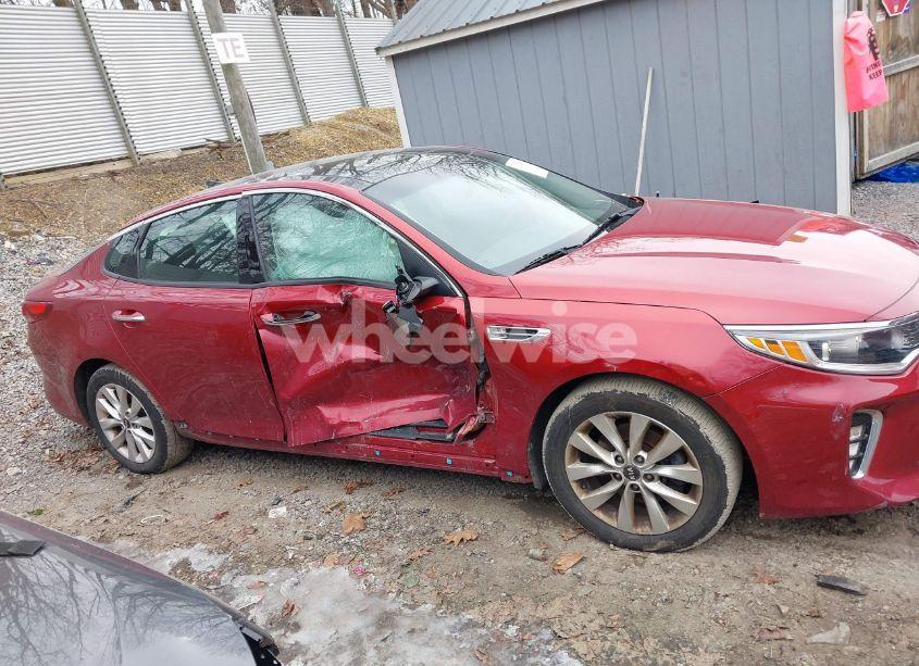 Photo 13 of 2018 Kia Optima S (VIN 5XXGT4L33JG240405)