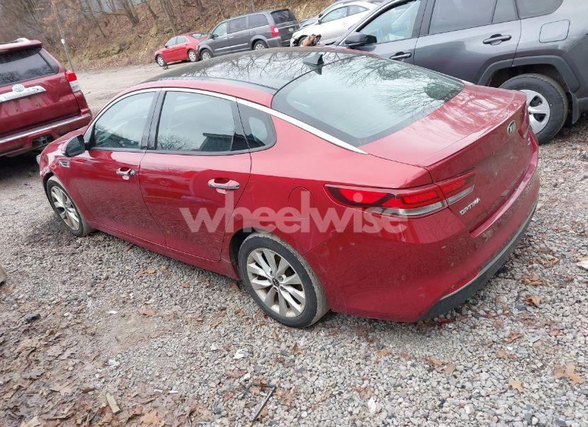 Photo 3 of 2018 Kia Optima S (VIN 5XXGT4L33JG240405)