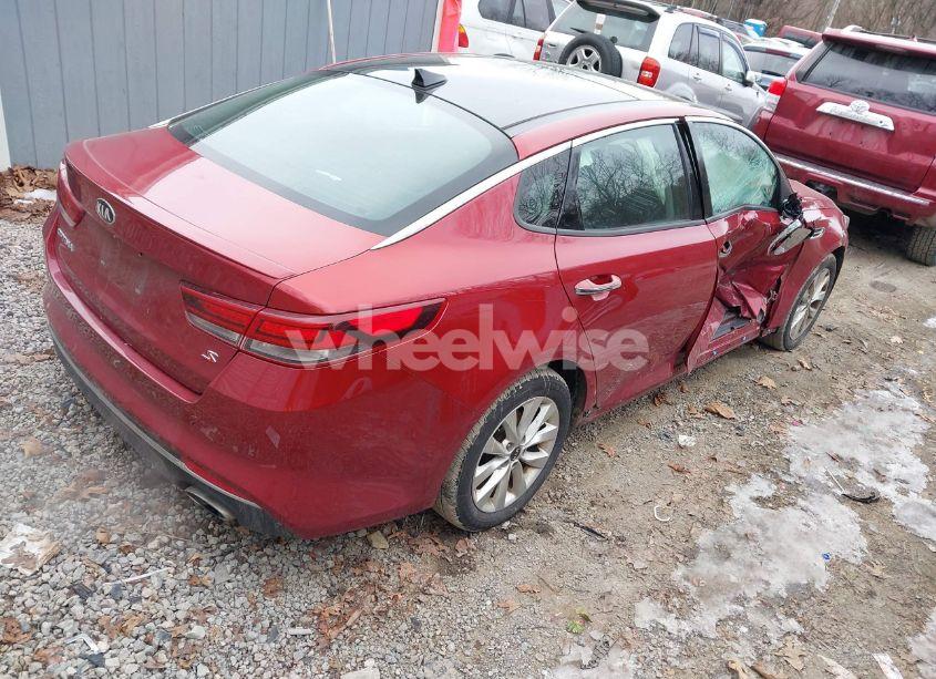 Photo 4 of 2018 Kia Optima S (VIN 5XXGT4L33JG240405)
