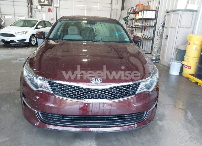 Photo 12 of 2018 Kia Optima LX (VIN 5XXGT4L33JG257513)