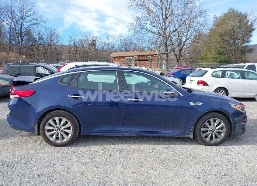 Photo 13 of 2018 Kia Optima LX (VIN 5XXGT4L33JG270651)