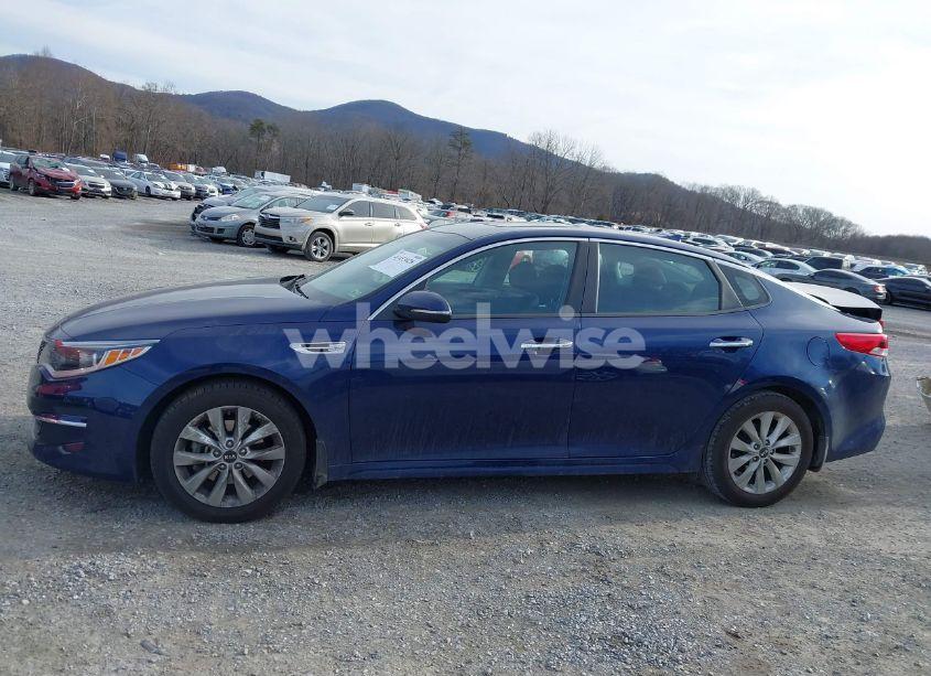 Photo 14 of 2018 Kia Optima LX (VIN 5XXGT4L33JG270651)