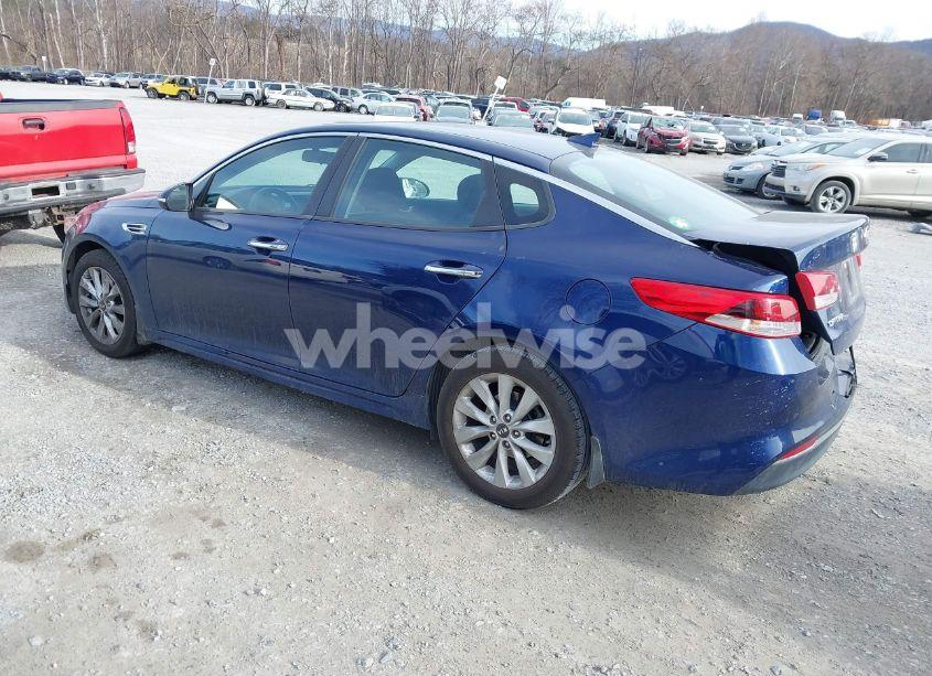 Photo 3 of 2018 Kia Optima LX (VIN 5XXGT4L33JG270651)