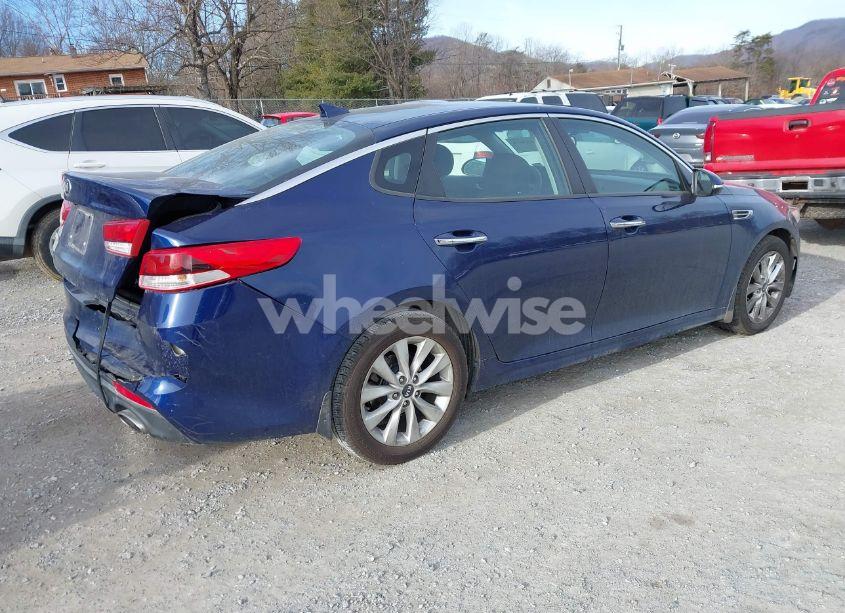 Photo 4 of 2018 Kia Optima LX (VIN 5XXGT4L33JG270651)