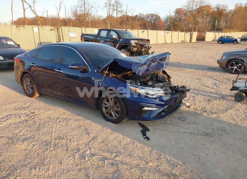 2019 Kia Optima LX (VIN 5XXGT4L33KG281232) main photo