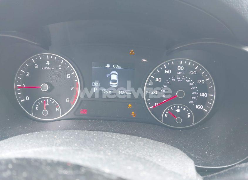 Photo 7 of 2019 Kia Optima S (VIN 5XXGT4L33KG290481)