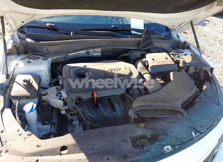 Photo 10 of 2019 Kia Optima LX (VIN 5XXGT4L33KG293803)