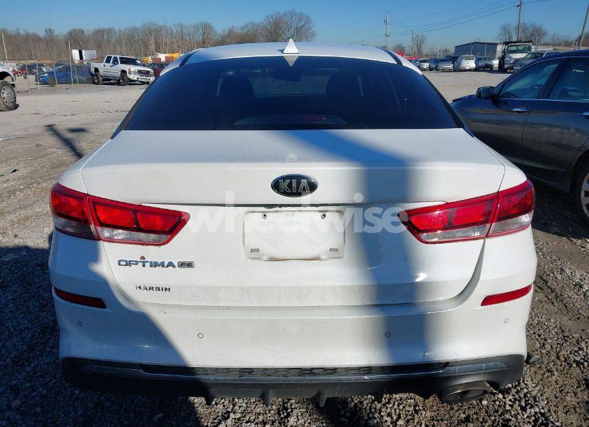 Photo 16 of 2019 Kia Optima LX (VIN 5XXGT4L33KG293803)