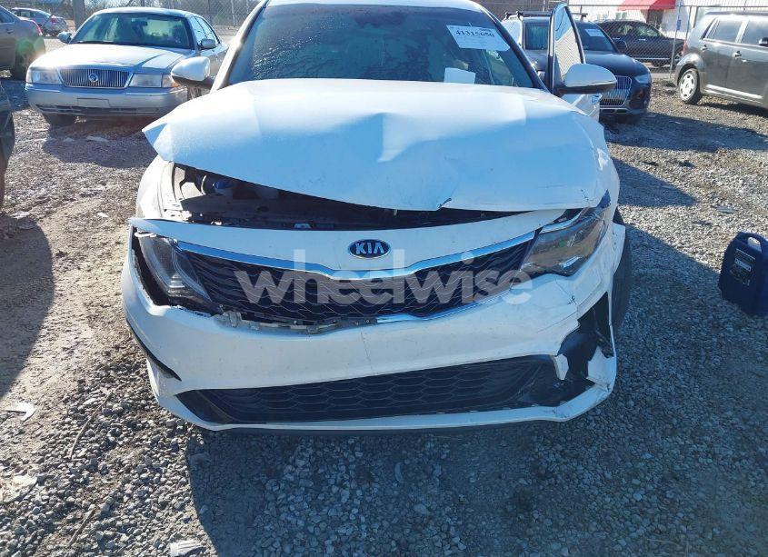 Photo 6 of 2019 Kia Optima LX (VIN 5XXGT4L33KG293803)