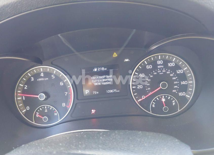 Photo 7 of 2019 Kia Optima LX (VIN 5XXGT4L33KG300572)