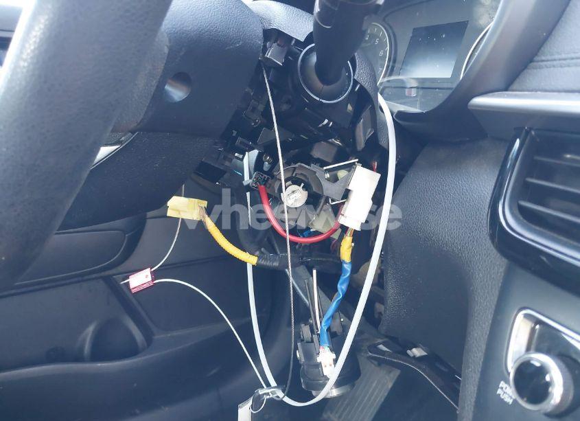 Photo 20 of 2019 Kia Optima LX (VIN 5XXGT4L33KG303794)