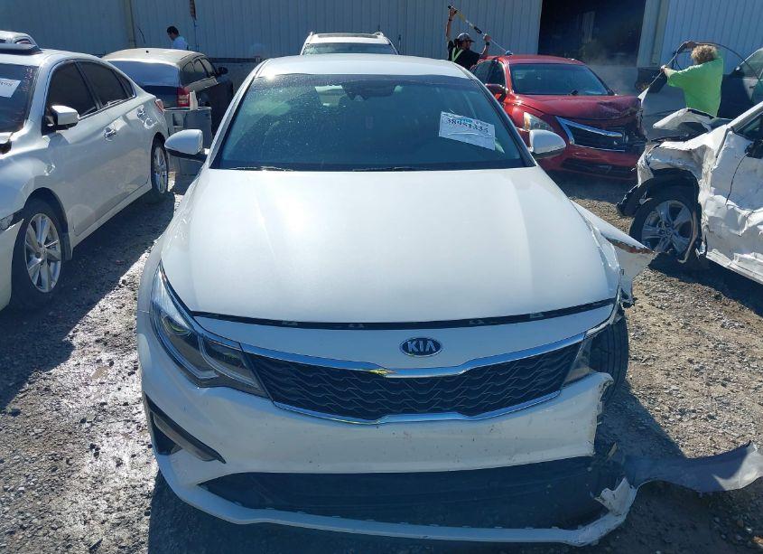 Photo 12 of 2019 Kia Optima LX (VIN 5XXGT4L33KG307425)