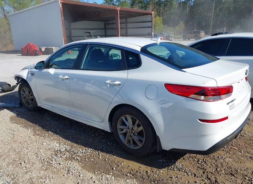 Photo 14 of 2019 Kia Optima LX (VIN 5XXGT4L33KG307425)