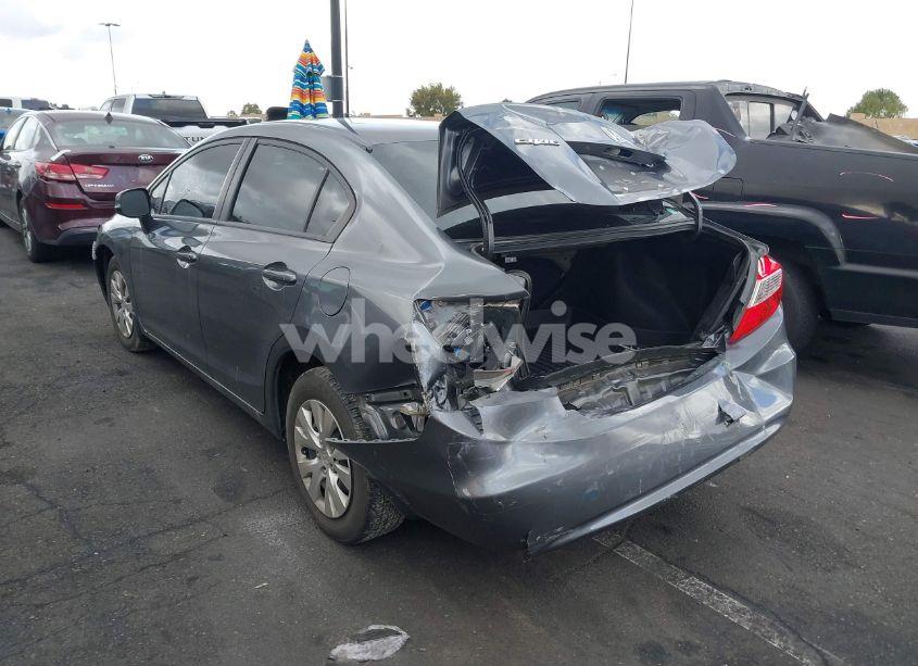 Photo 14 of 2019 Kia Optima LX (VIN 5XXGT4L33KG313130)