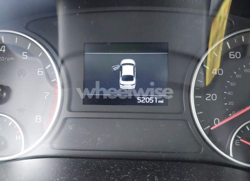 Photo 15 of 2019 Kia Optima LX (VIN 5XXGT4L33KG313130)