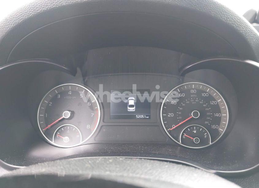 Photo 7 of 2019 Kia Optima LX (VIN 5XXGT4L33KG313130)