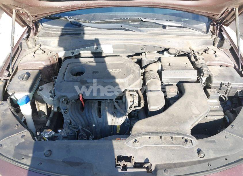 Photo 10 of 2019 Kia Optima LX (VIN 5XXGT4L33KG333586)