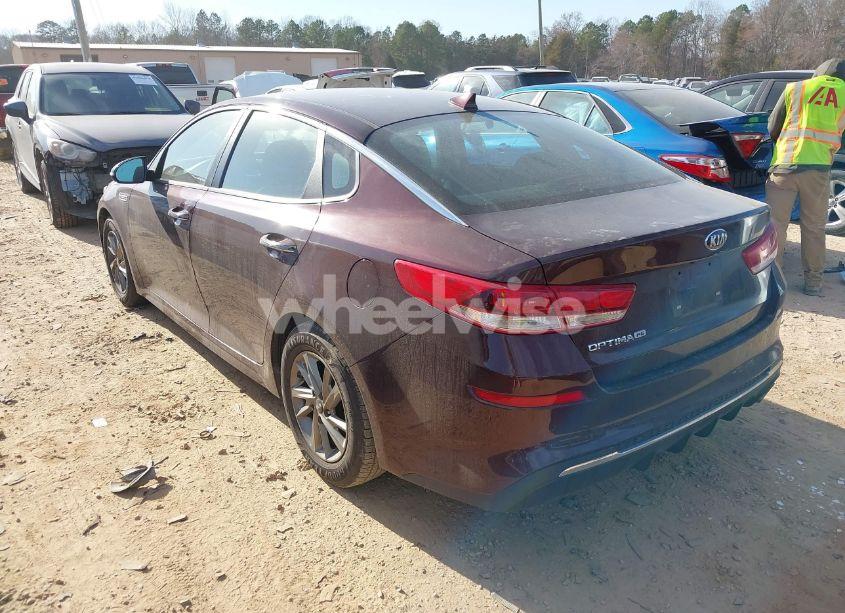 Photo 3 of 2019 Kia Optima LX (VIN 5XXGT4L33KG333586)