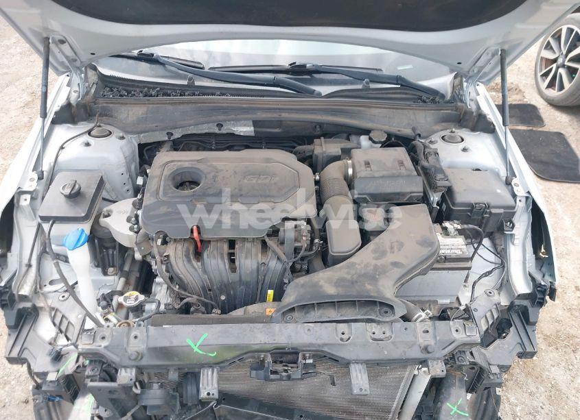 Photo 10 of 2019 Kia Optima LX (VIN 5XXGT4L33KG346676)