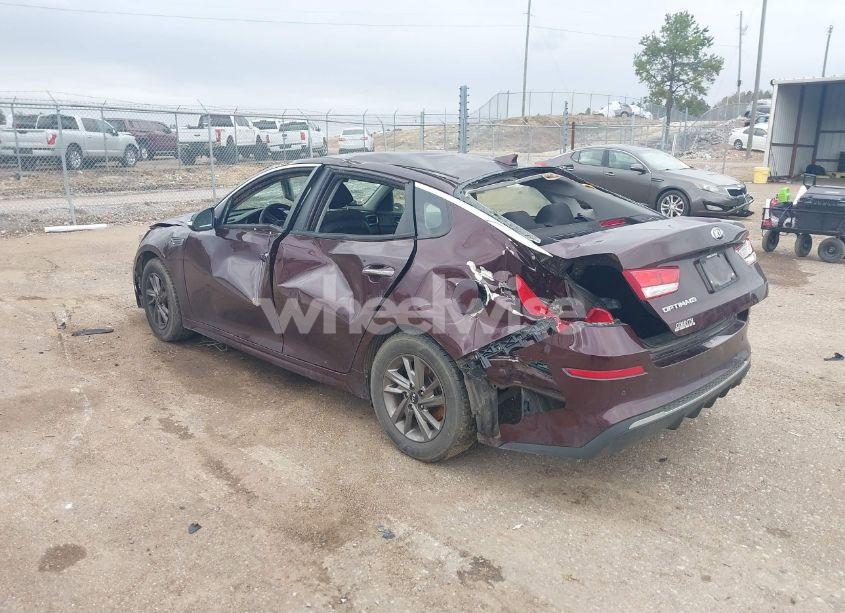 Photo 3 of 2019 Kia Optima LX (VIN 5XXGT4L33KG346967)