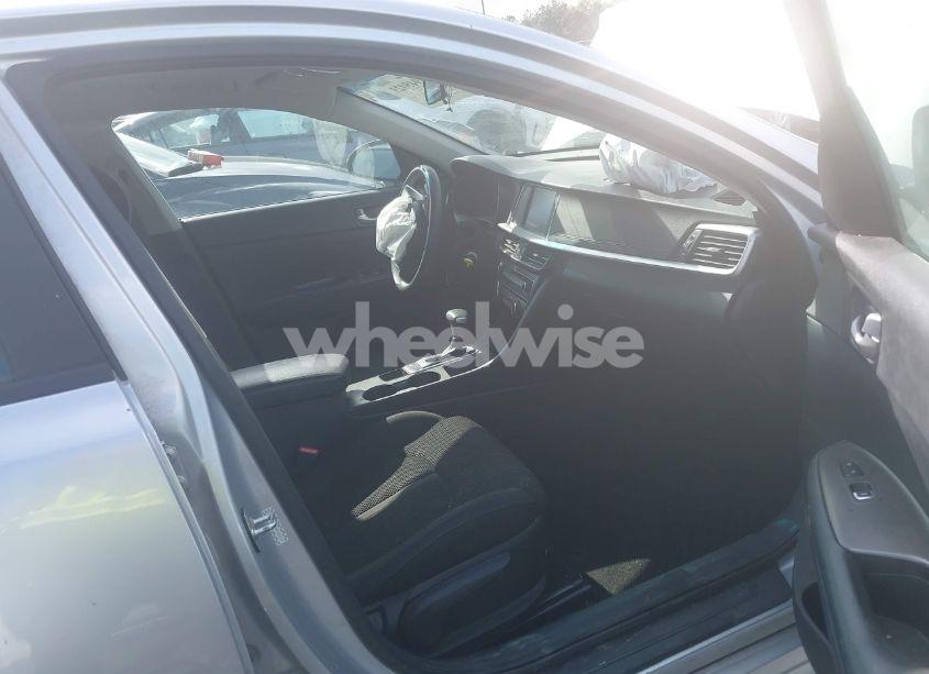 Photo 5 of 2019 Kia Optima LX (VIN 5XXGT4L33KG348167)