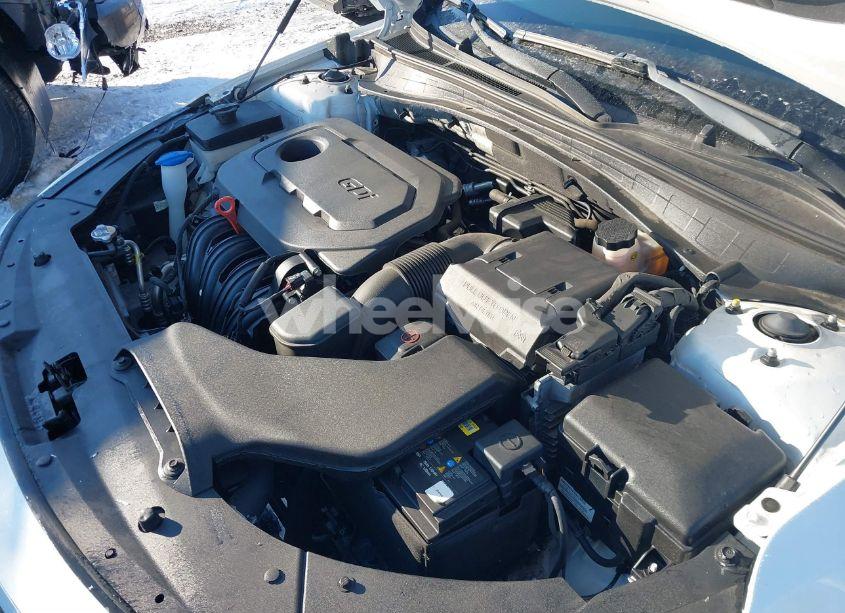 Photo 10 of 2019 Kia Optima S (VIN 5XXGT4L33KG354468)