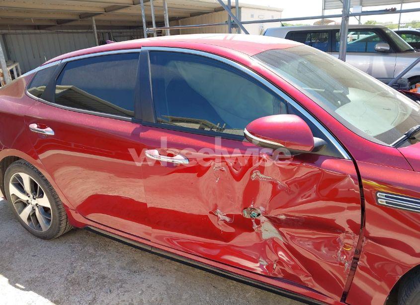 Photo 13 of 2019 Kia Optima S (VIN 5XXGT4L33KG360559)